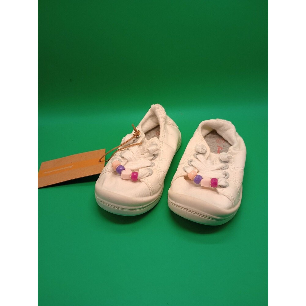 White Baby Girl Shoes SIZE C7 with Pink Beads On The Laces